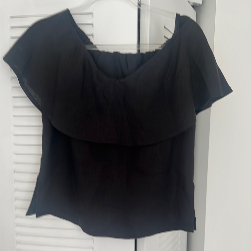 Chic Black Linen Blouse
